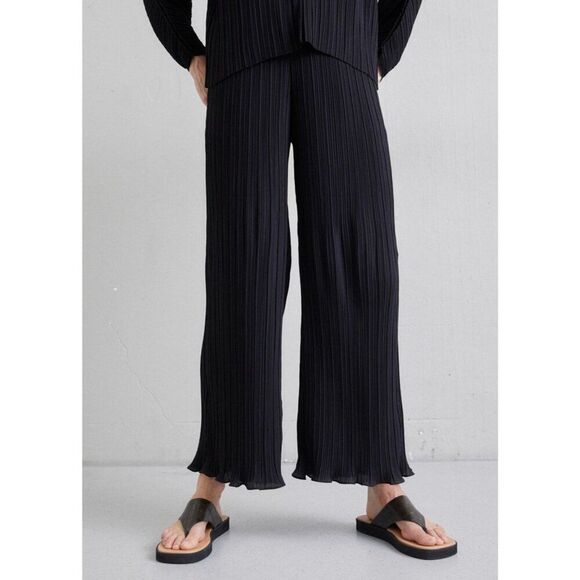 BY MALENE BIRGER Irvan All Over Pleat Wide Leg Knit Pant L Pull-On Minimalist - Picture 1 of 5